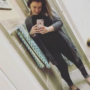 Meet your Posher, Cassandra